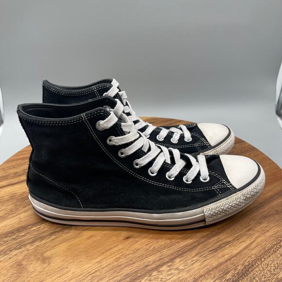 Converse Chuck Taylor All Star Shoes Mens 9.5 Black Suede Hi Tops Skate Casual - Picture 1 of 7